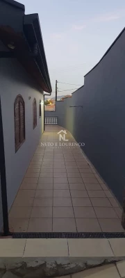Foto 2: Casa térrea à venda com 3 dormitórios e 4 vagas de garagem no Jardim Esperança – Jundiaí/SP