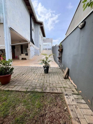 Foto 20: Sobrado à Venda no Condomínio Cambarah | 280m² - 3 Dormitórios (2 Suítes) em Terreno de 500m²