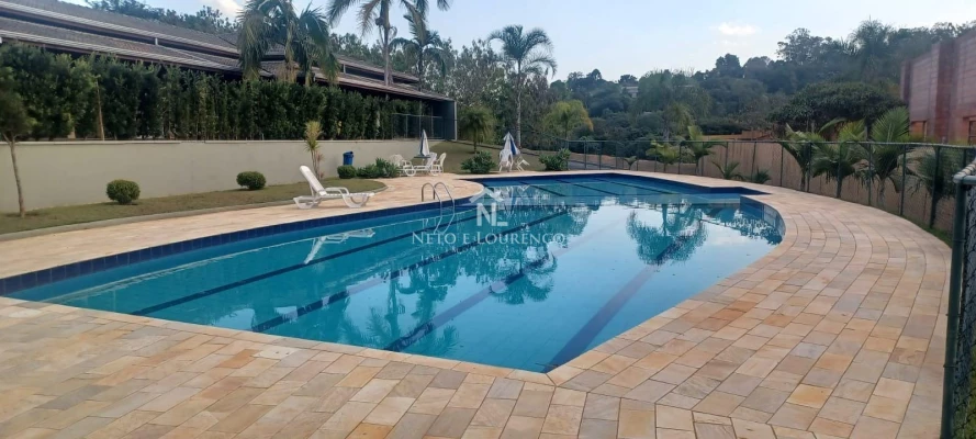 Foto 26: Casa Térrea de Esquina no Condomínio Cambarah | 245m² - 3 Suítes, Área Gourmet e Quintal Amplo