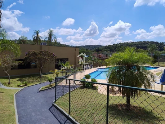 Foto 52: Casa Térrea de Esquina no Condomínio Cambarah | 245m² - 3 Suítes, Área Gourmet e Quintal Amplo