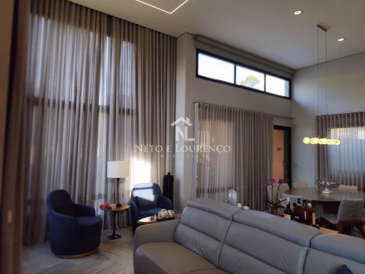 Foto 40: Casa terrea, nova, condominio fechado, ar condicionado, toda decorada, conceito americano. Esquina 