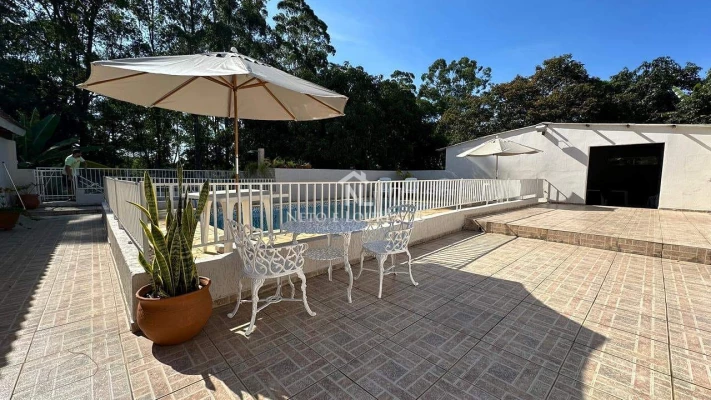 Foto 9: Chácara à venda no Ivoturucaia em Jundiaí – 2.700m², casa com 3 dormitórios, edícula, lazer complet