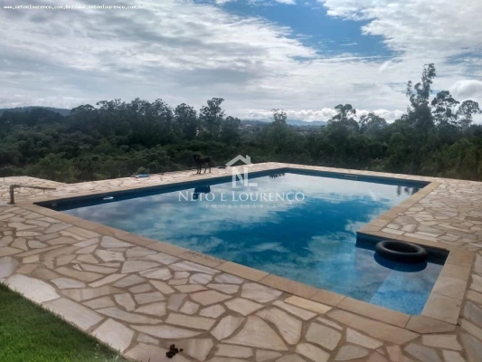 Foto 10: Chácara à Venda em Jarinu/SP – Tranquilidade e Espaço para Laze